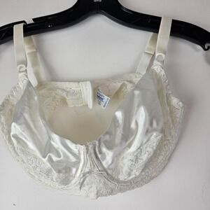 Maidenform Rendezvous White Underwire Bra 34D 8319 Lace Trim Vintage Lingerie